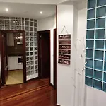 Nuevo, Junto Al Ayuntamiento Y Casco Viejo